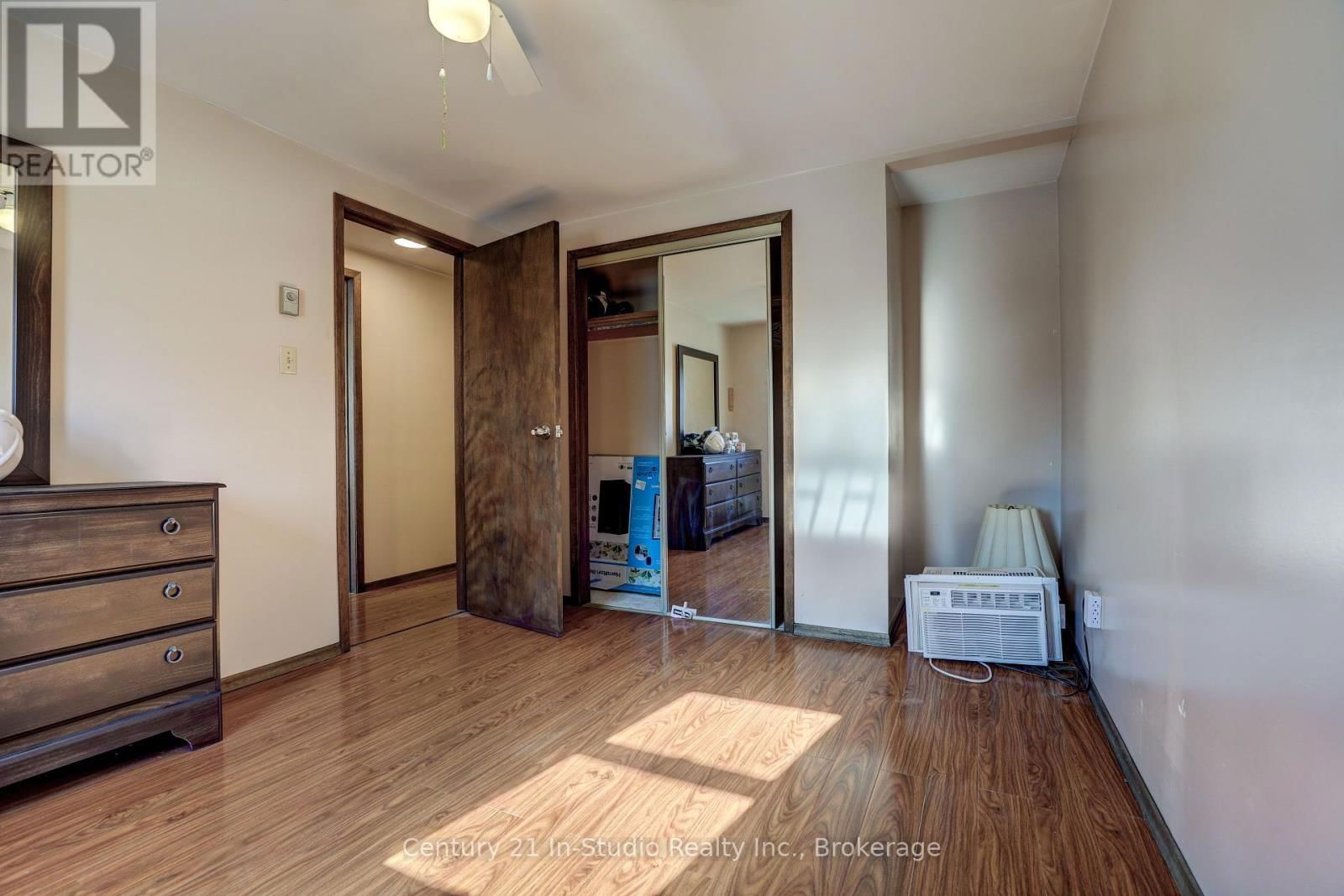 103 KING STREET Image 35