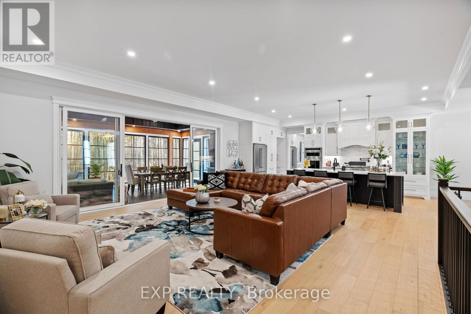8425 GOOSEMARSH LINE Image 14