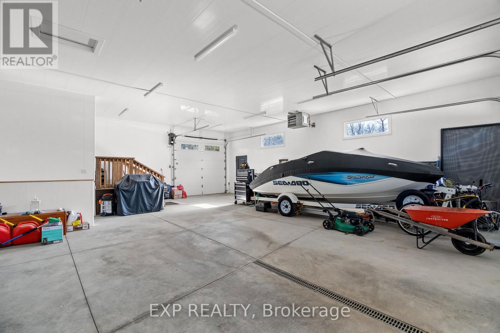 8425 GOOSEMARSH LINE Image 31