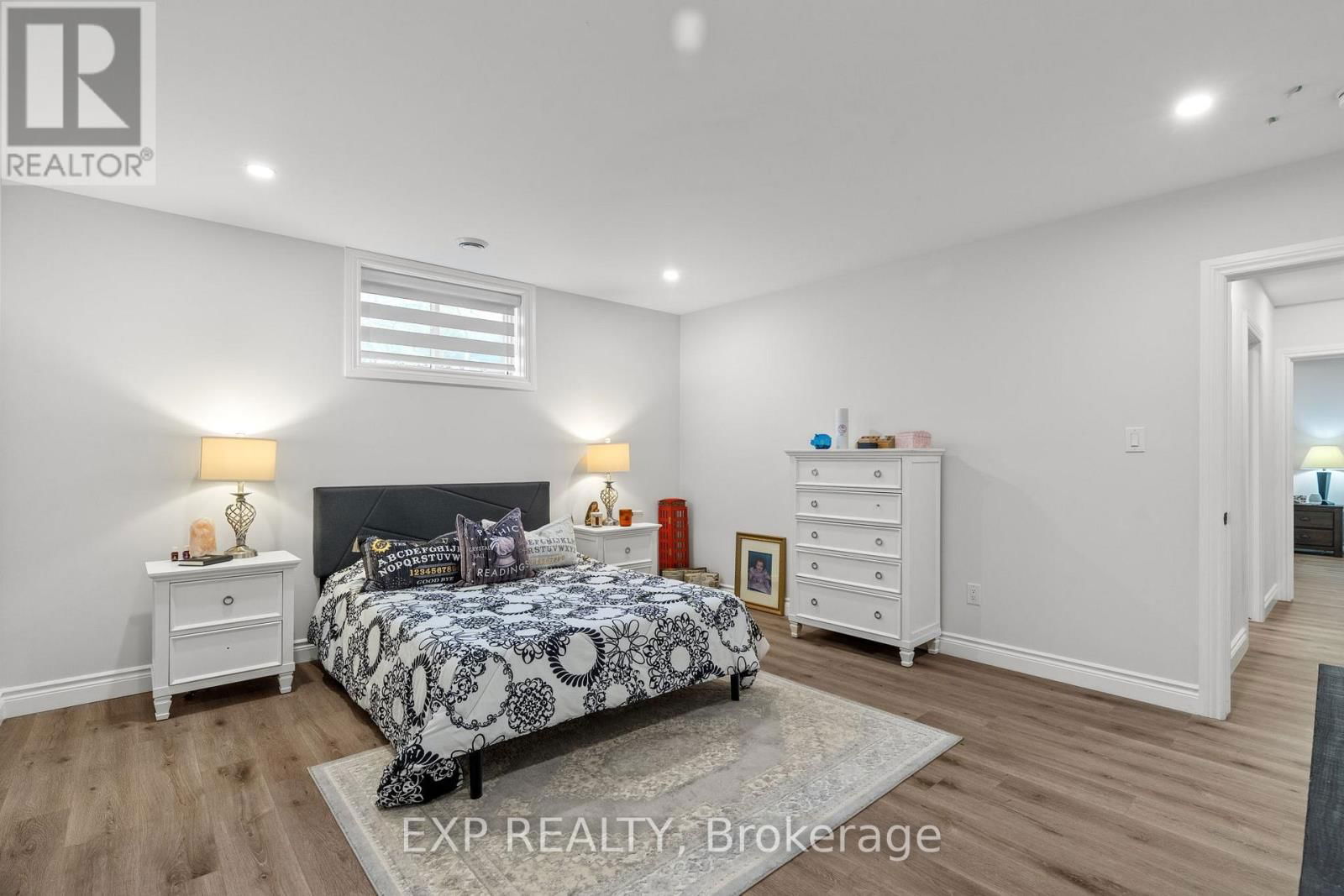 8425 GOOSEMARSH LINE Image 37