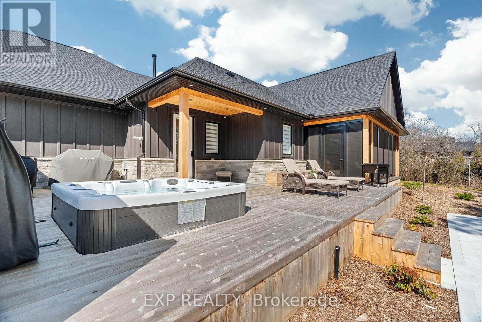 8425 GOOSEMARSH LINE Image 41