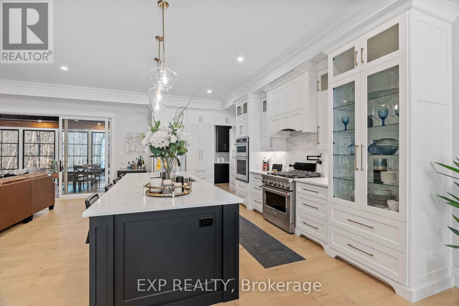 8425 GOOSEMARSH LINE Image 9