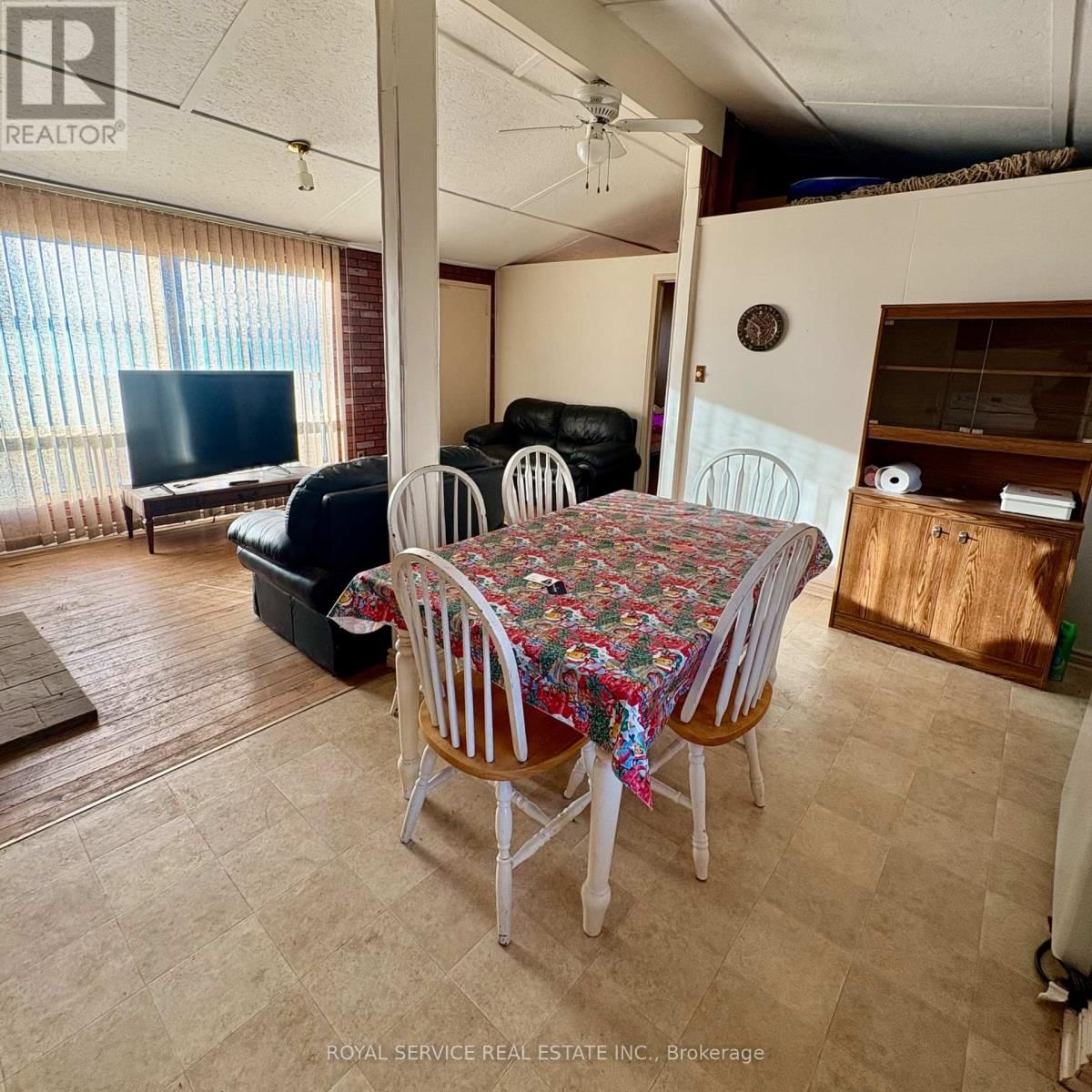 76 PAUDASH STREET Image 5