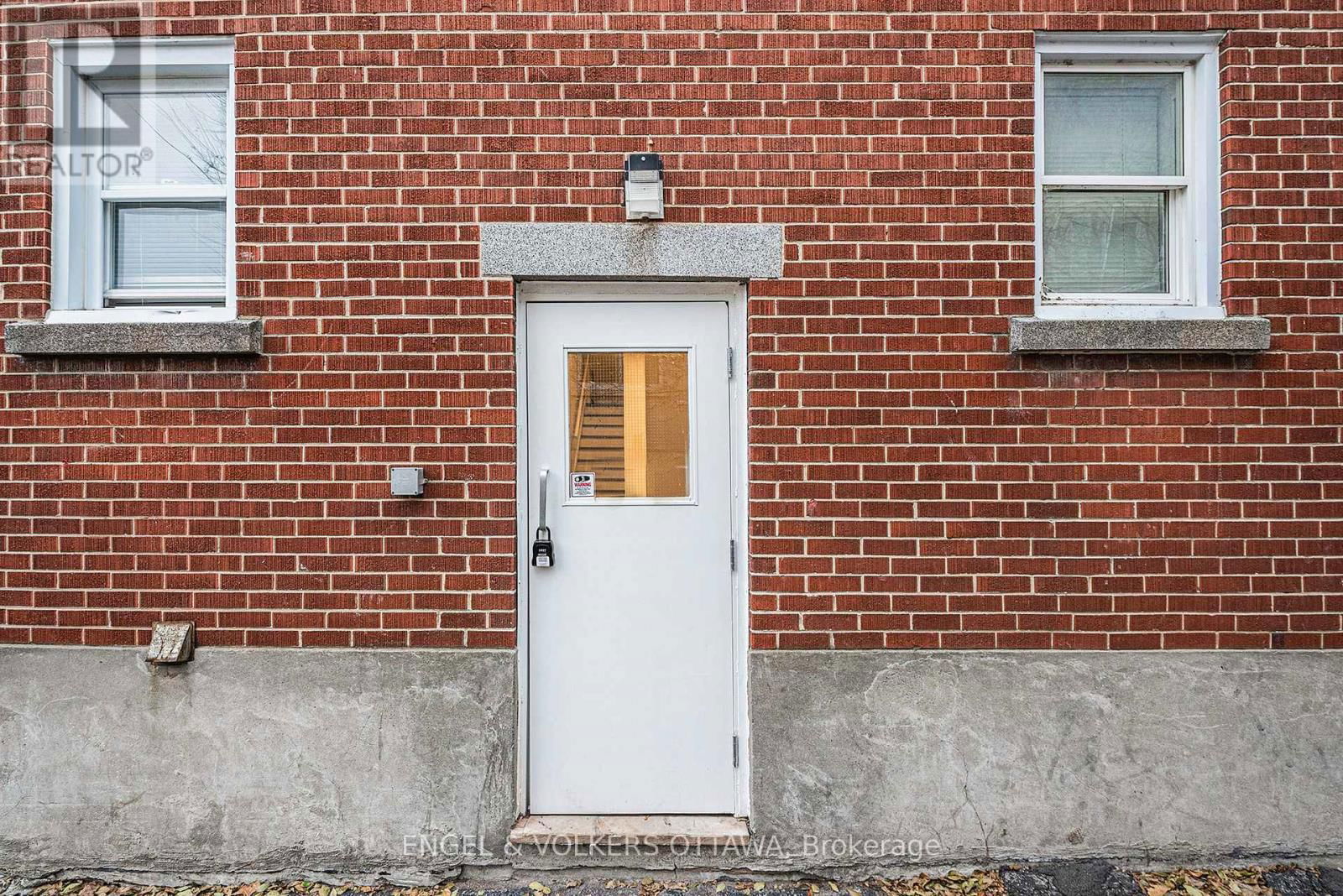 340 LACASSE AVENUE Image 26