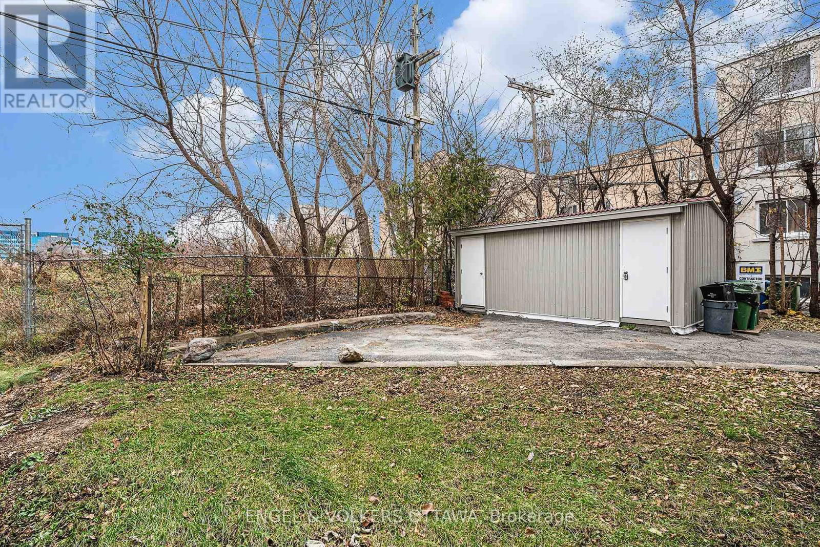 340 LACASSE AVENUE Image 30