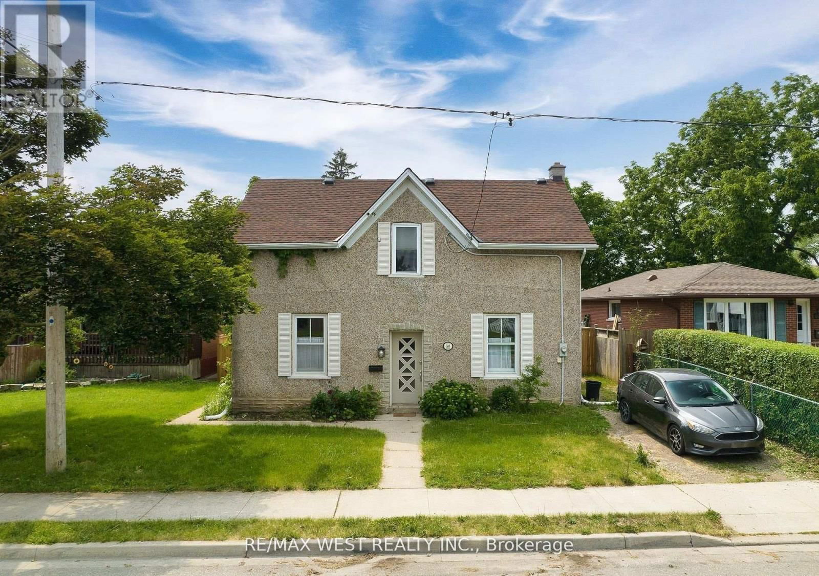 58 BROOK STREET EAST Image 1