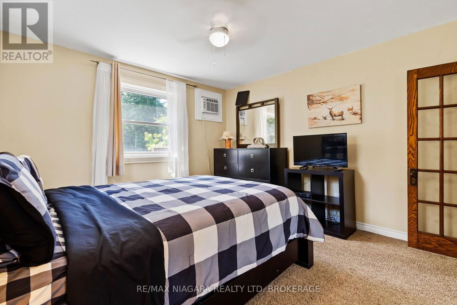 10567 MAPLEWOOD DRIVE Image 18