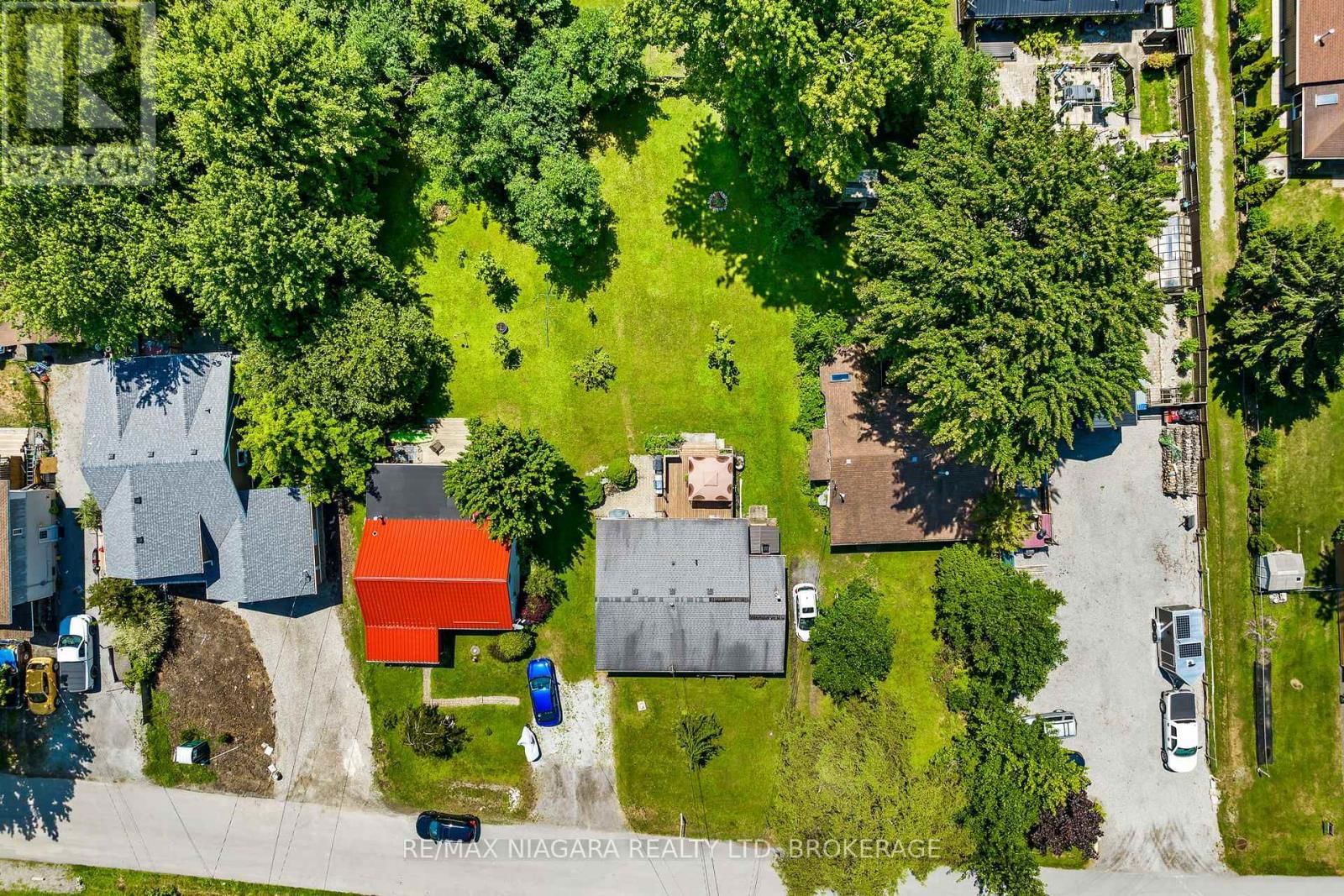 10567 MAPLEWOOD DRIVE Image 29
