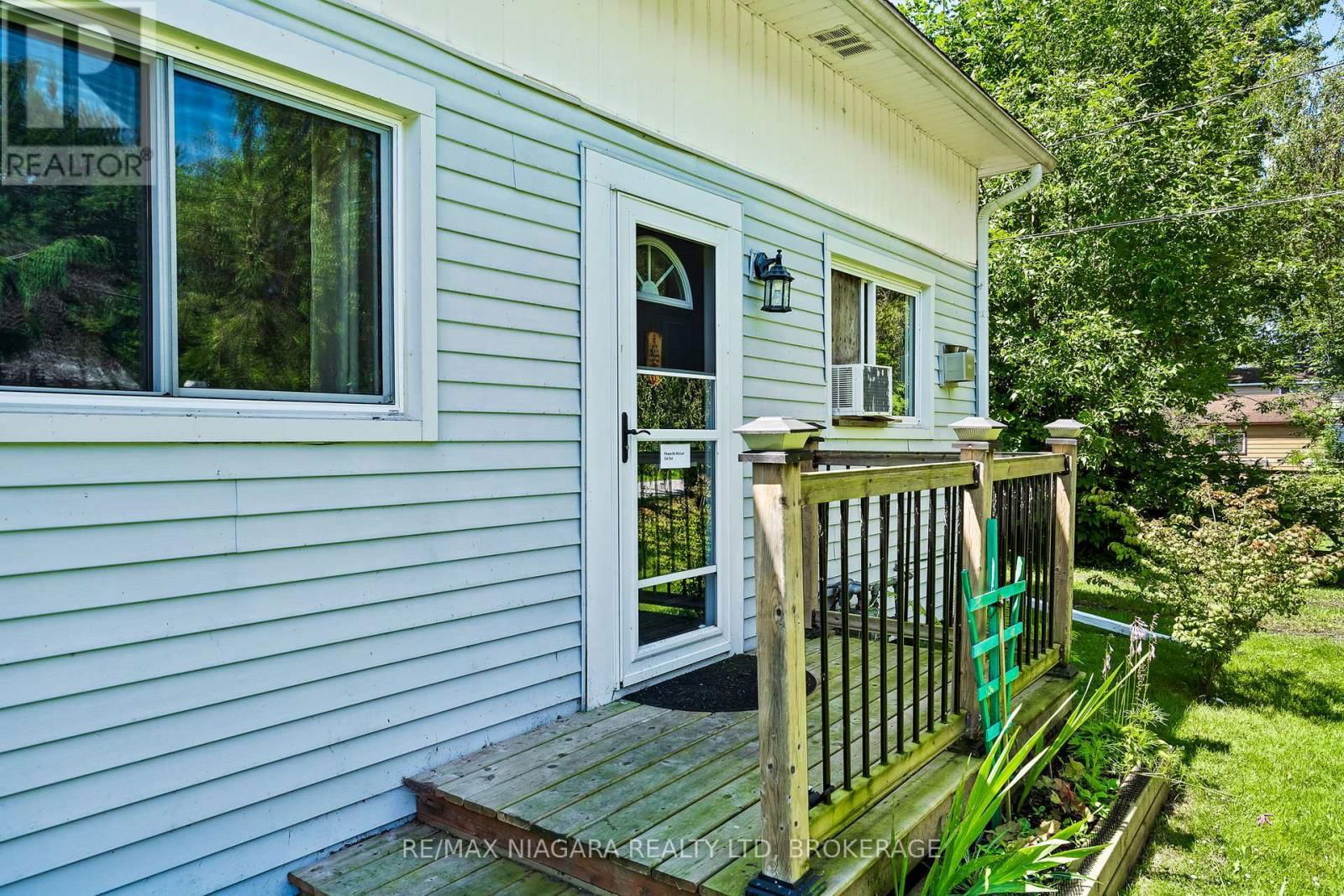 10567 MAPLEWOOD DRIVE Image 5