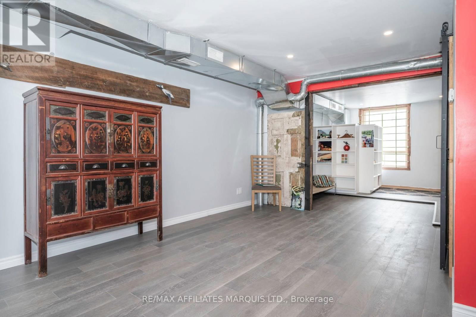 155 MONTREAL ROAD Image 13