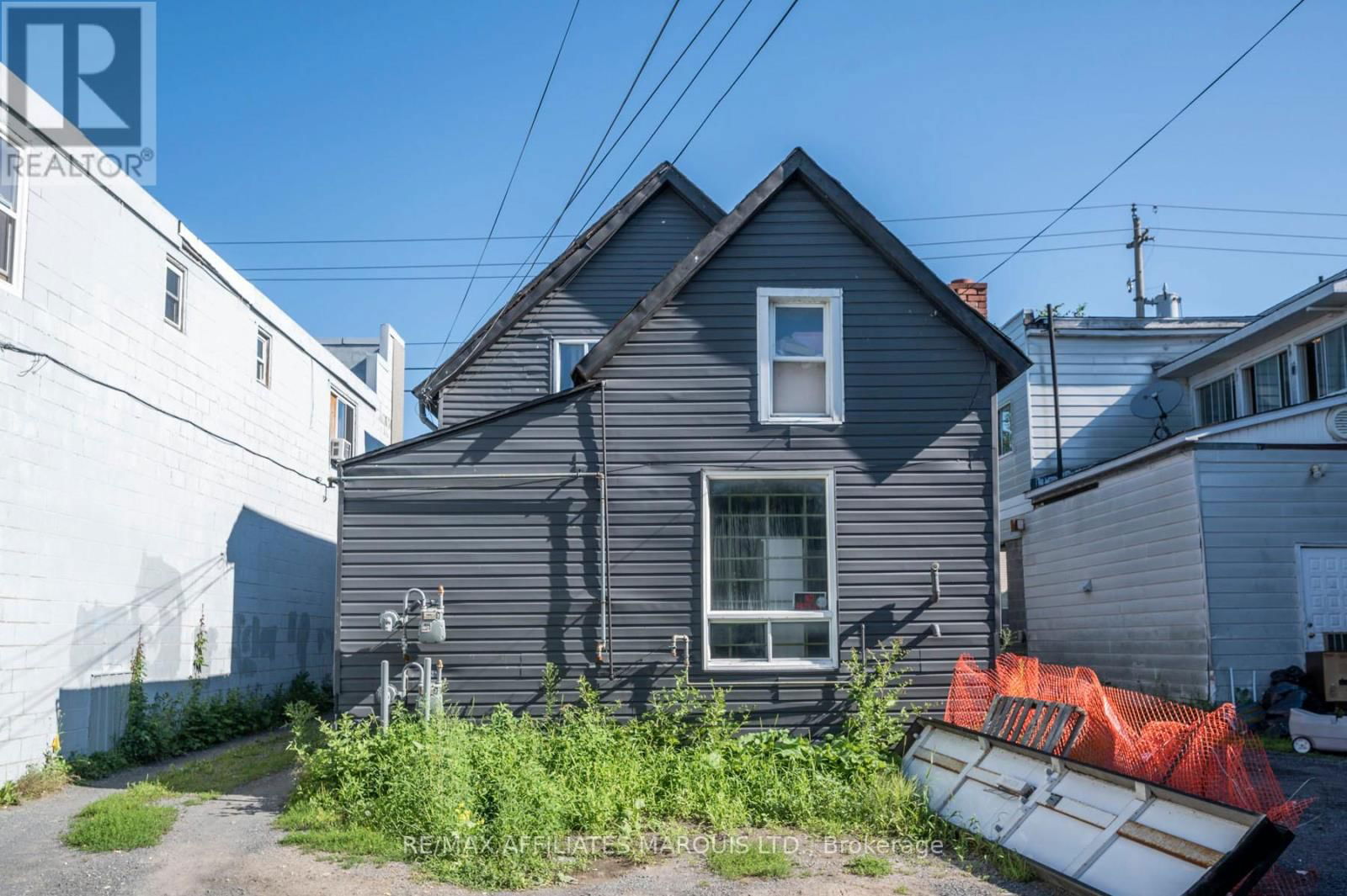 155 MONTREAL ROAD Image 24
