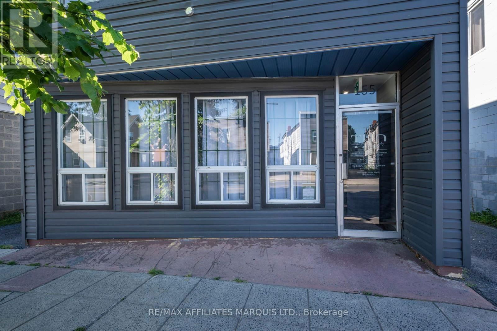 155 MONTREAL ROAD Image 8