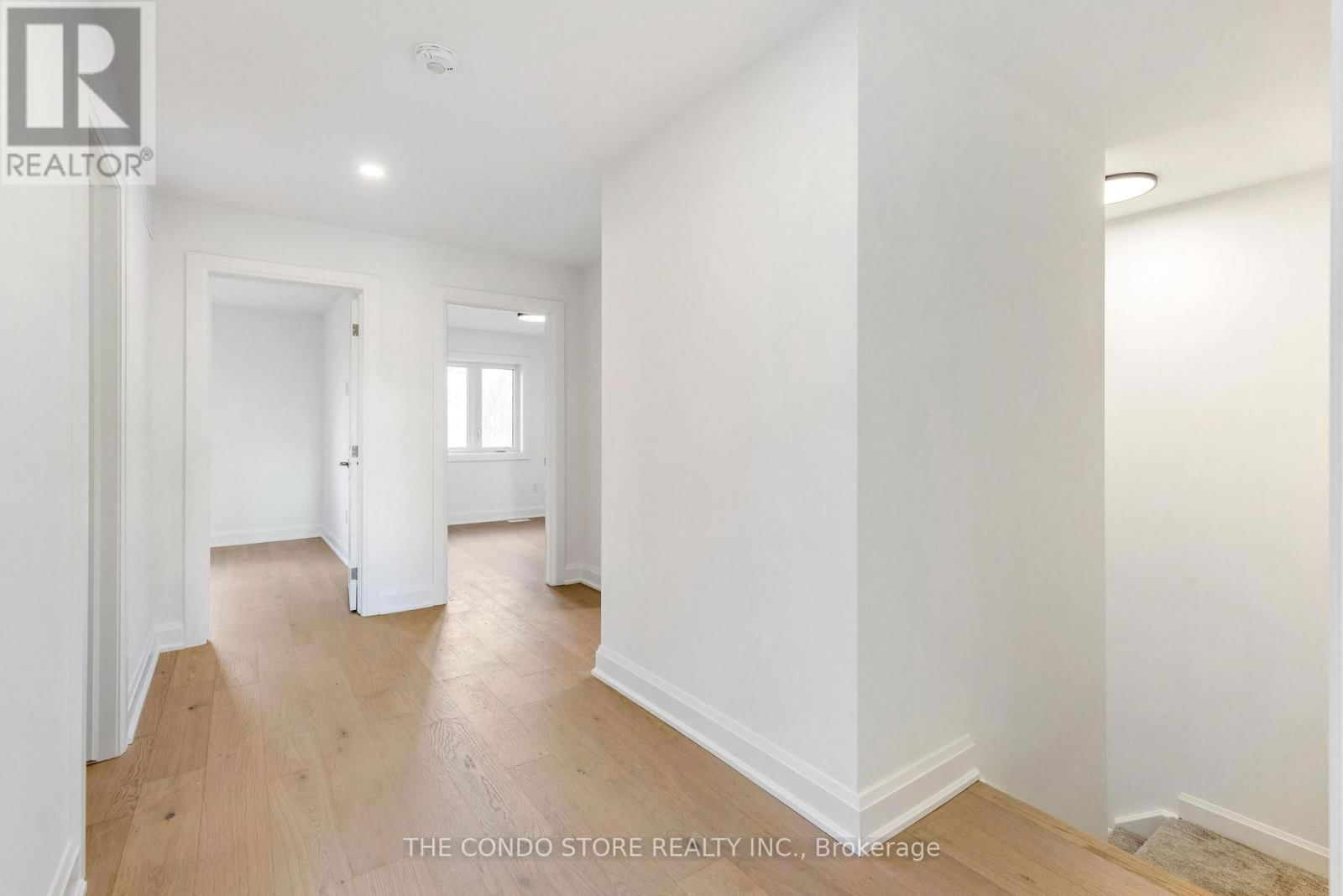 500 MISSISSAUGA AVENUE Image 16