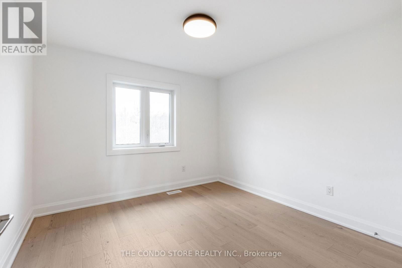 500 MISSISSAUGA AVENUE Image 18