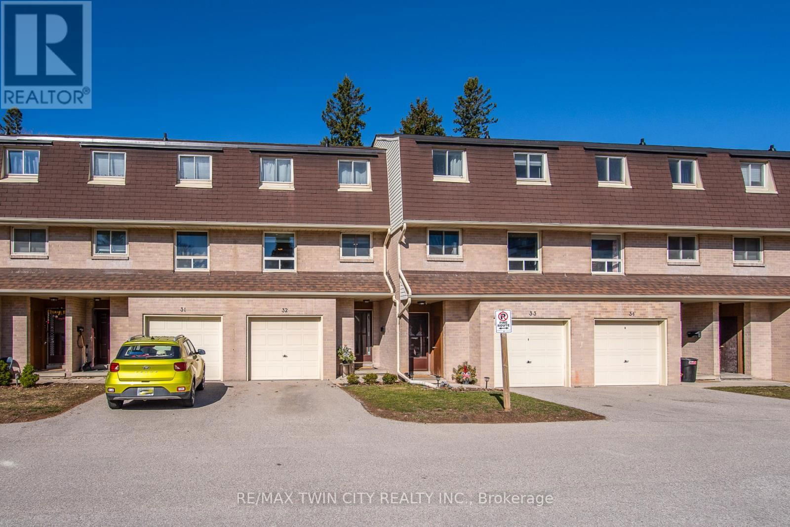 32 - 634 STRASBURG ROAD Image 2
