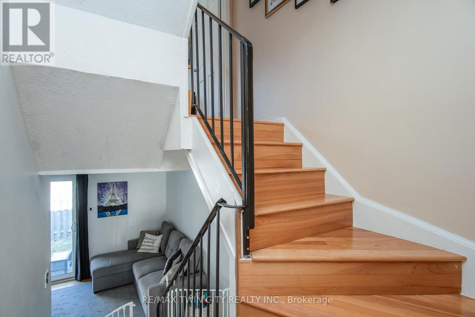 32 - 634 STRASBURG ROAD Image 29