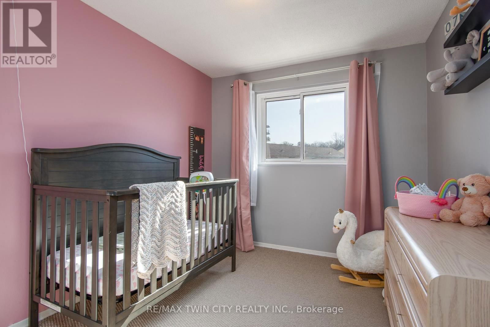 32 - 634 STRASBURG ROAD Image 34