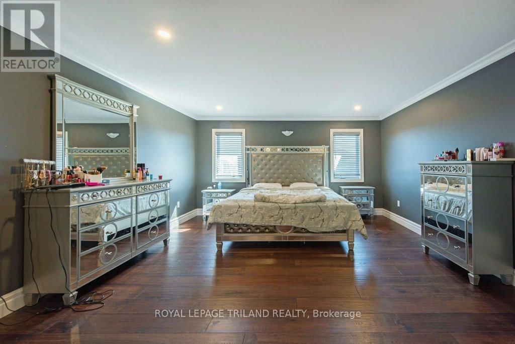 2222 BAKERVILLA STREET Image 18