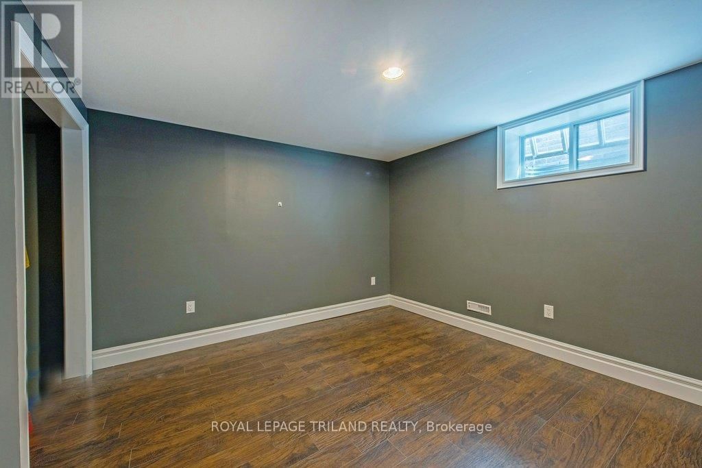 2222 BAKERVILLA STREET Image 28