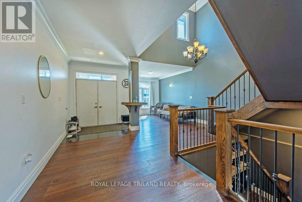2222 BAKERVILLA STREET Image 3