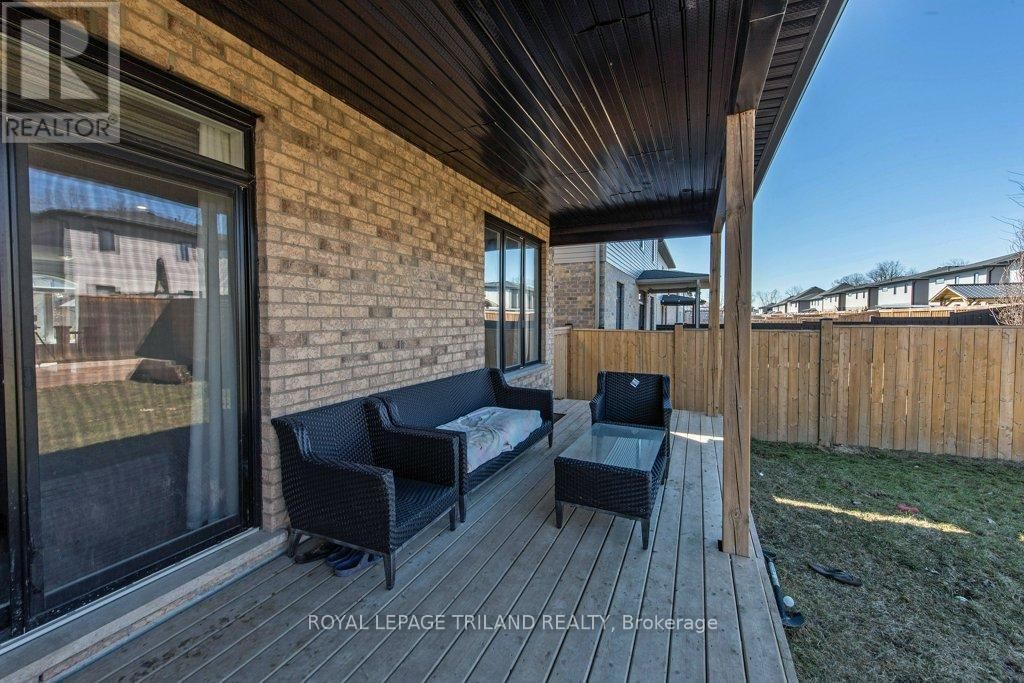 2222 BAKERVILLA STREET Image 30