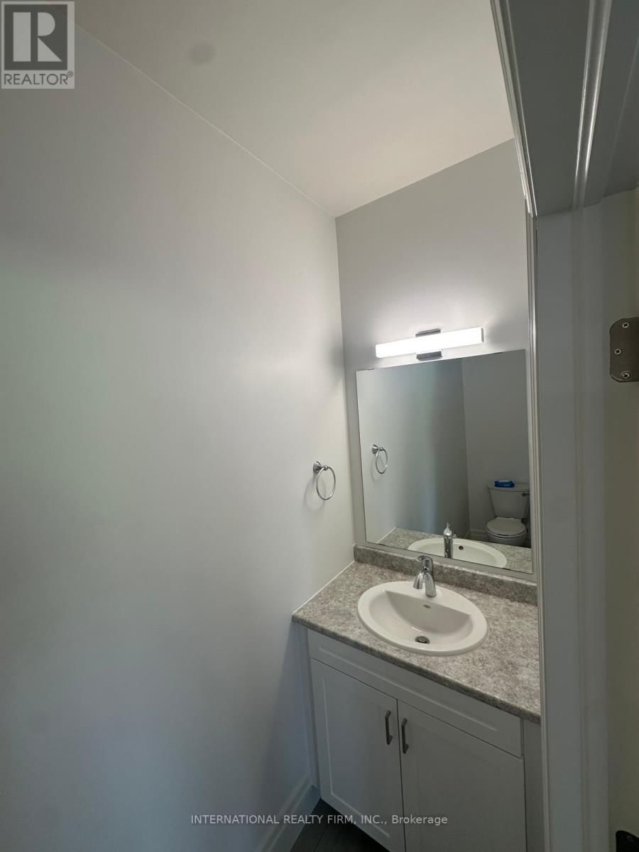 40 EVANS STREET Image 11