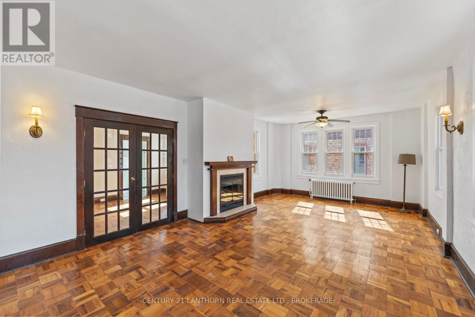 201 - 67 SYDENHAM STREET Image 16