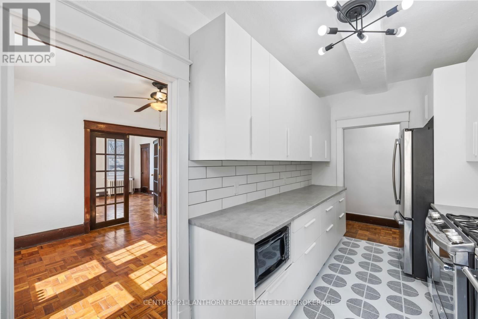 201 - 67 SYDENHAM STREET Image 26