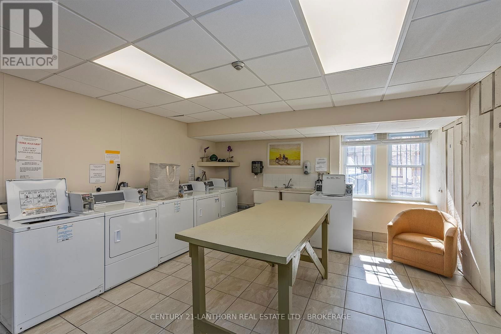 201 - 67 SYDENHAM STREET Image 35