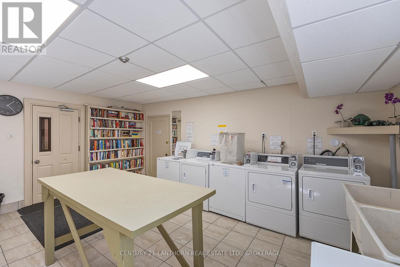 201 - 67 SYDENHAM STREET Image 36