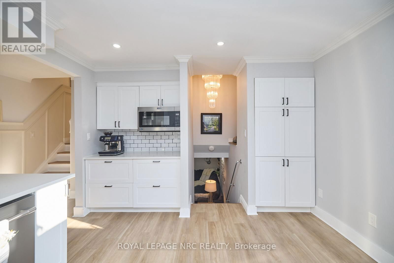 4190 YORK DRIVE Image 13
