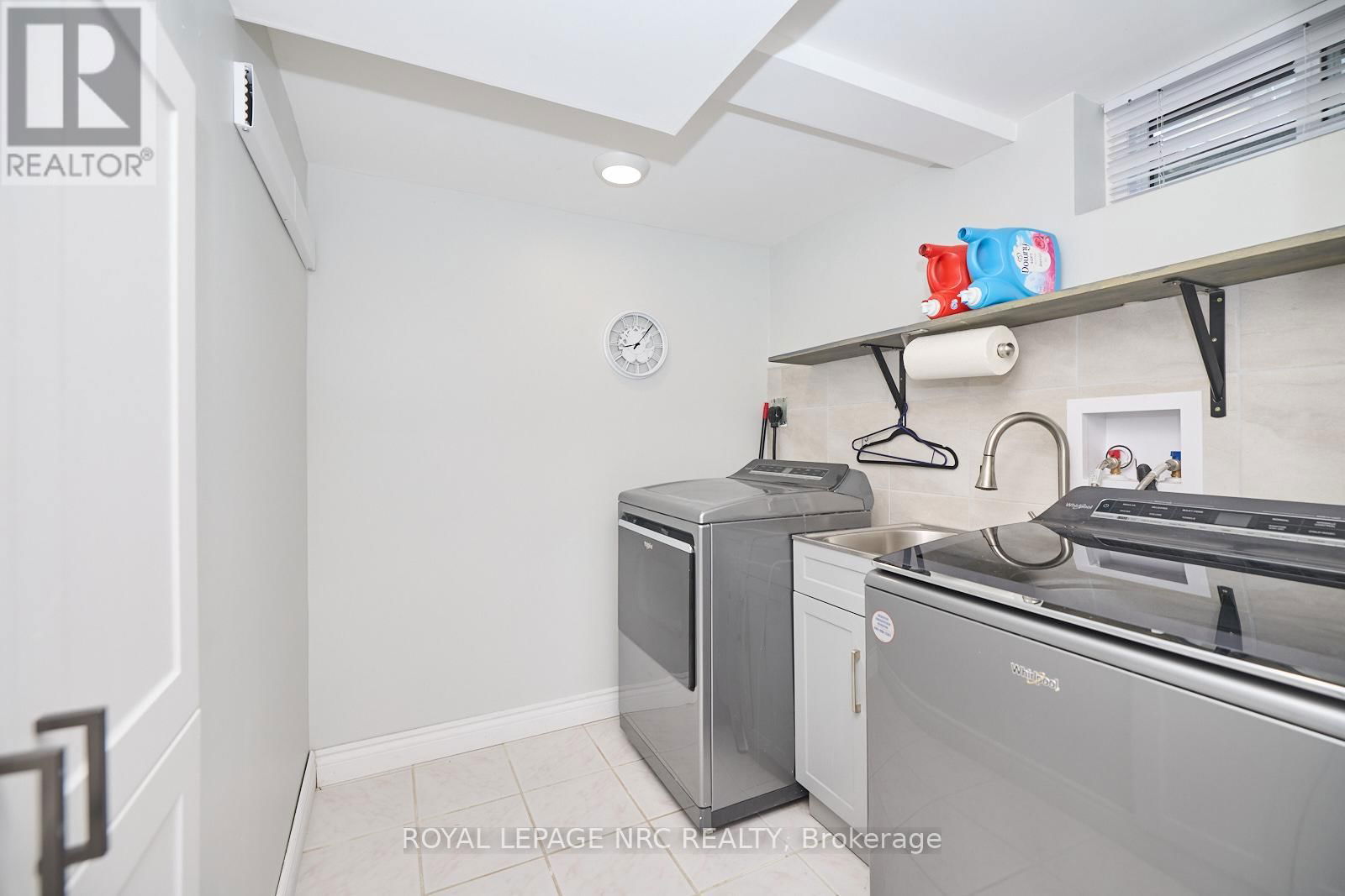 4190 YORK DRIVE Image 29