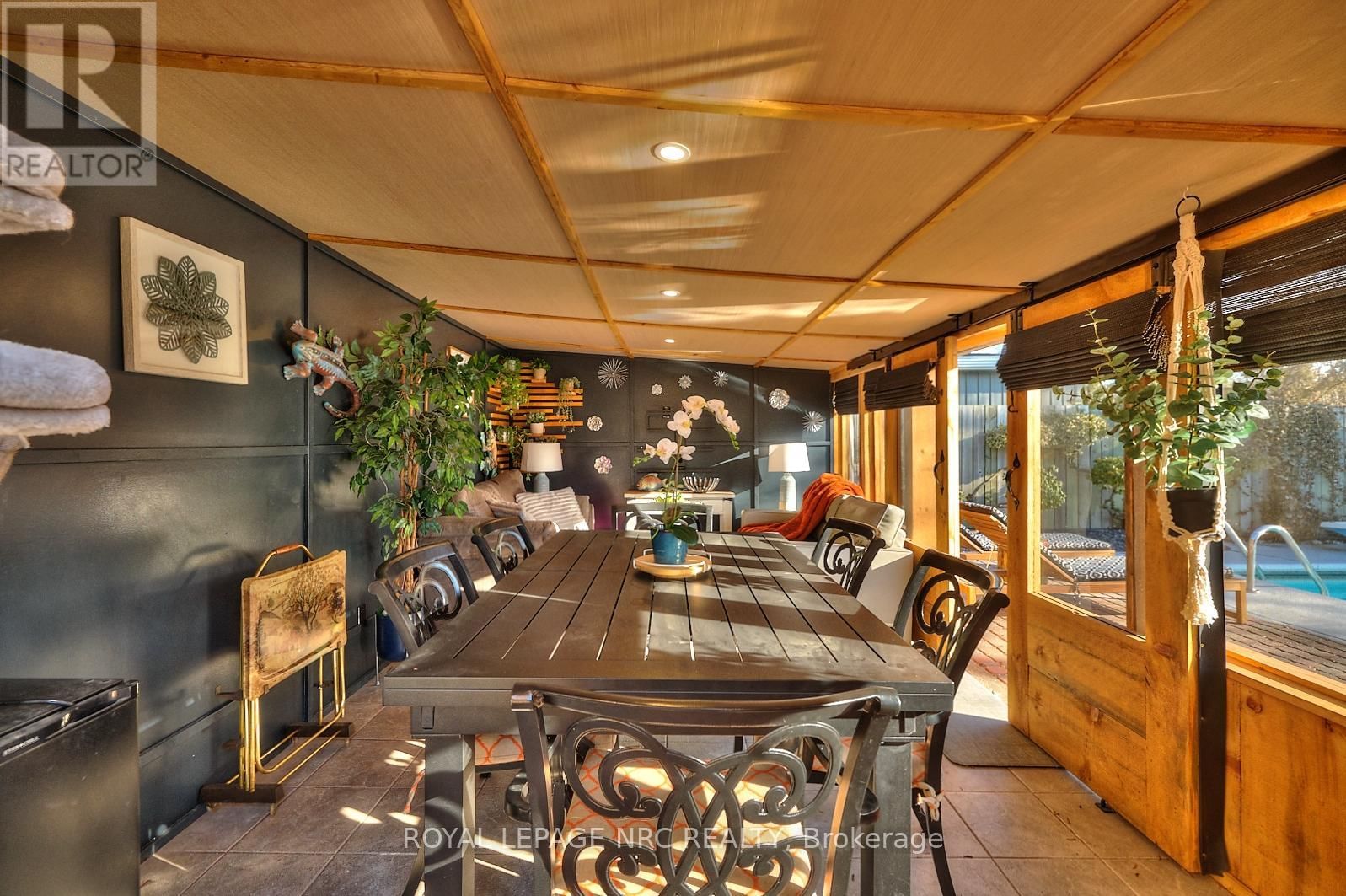 4190 YORK DRIVE Image 36