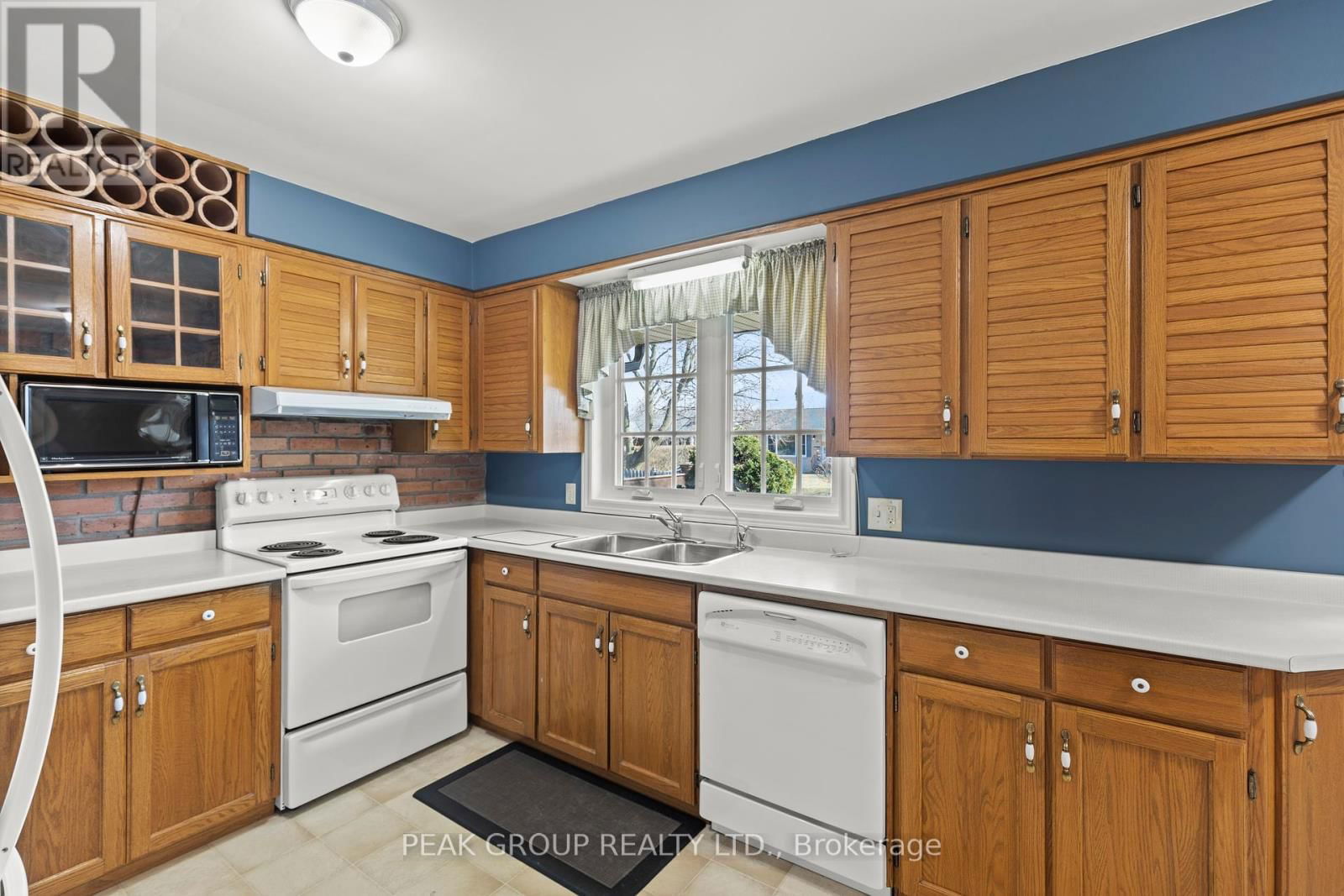 17 TRELAWNE DRIVE Image 11