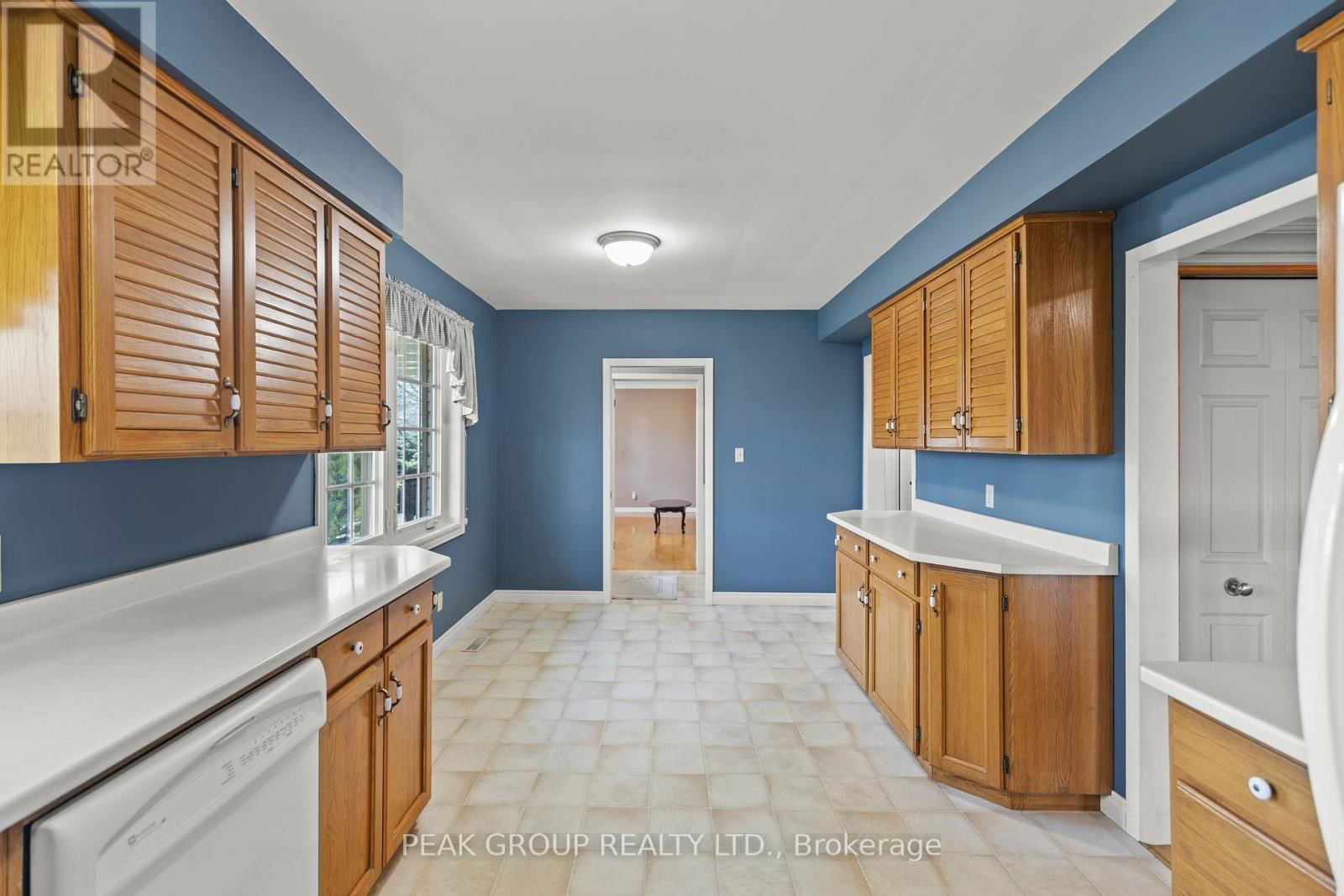 17 TRELAWNE DRIVE Image 12