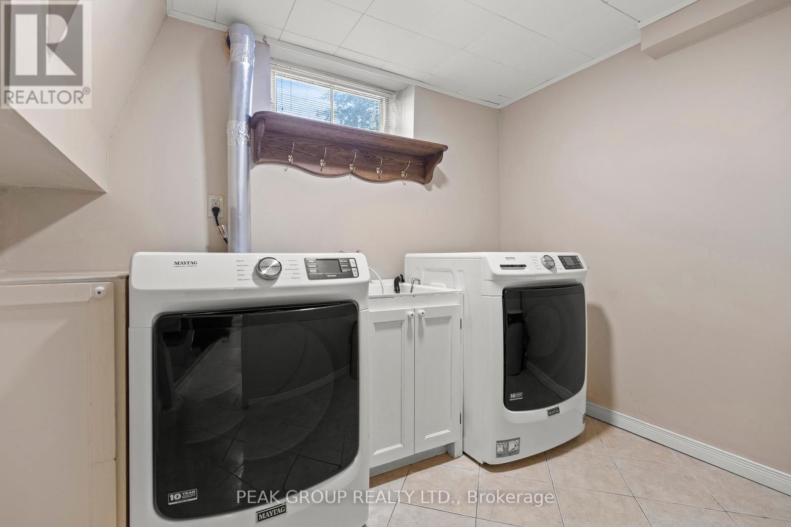 17 TRELAWNE DRIVE Image 26