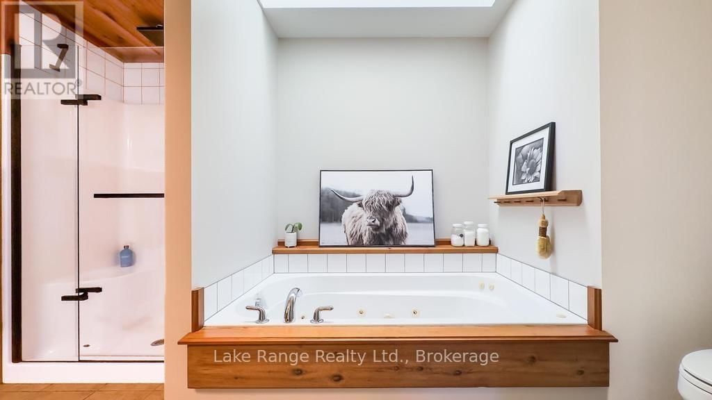 737 LAKE RANGE DRIVE Image 25