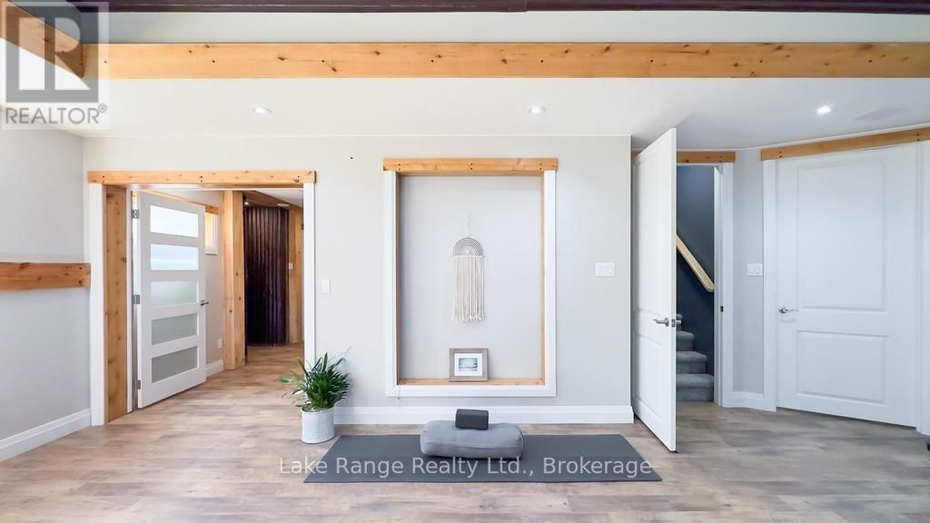 737 LAKE RANGE DRIVE Image 30
