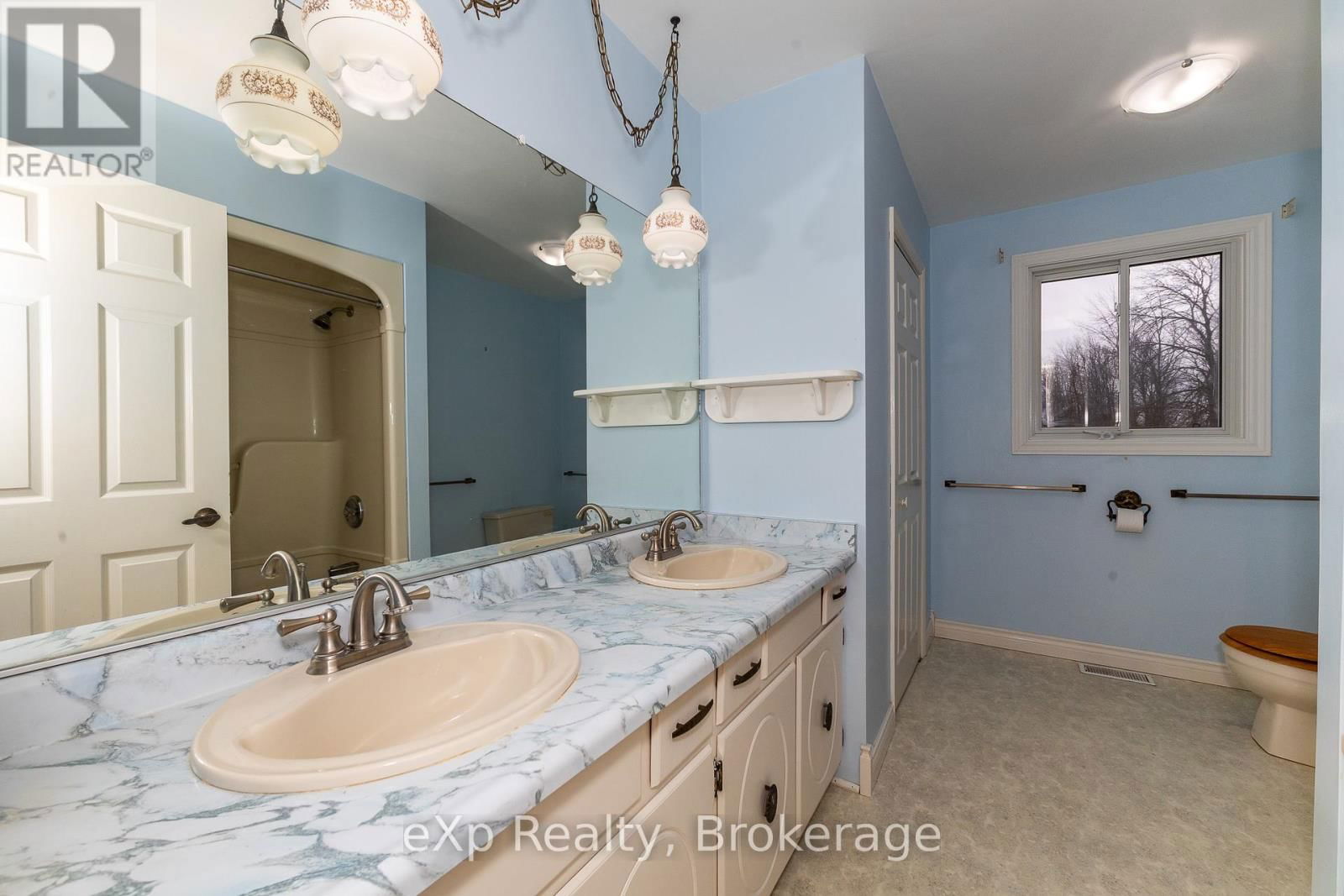 439607 SYDENHAM-LAKESHORE DRIVE Image 18
