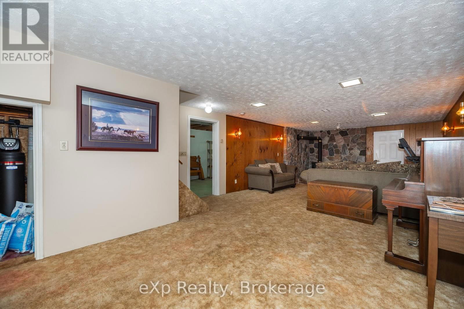 439607 SYDENHAM-LAKESHORE DRIVE Image 20