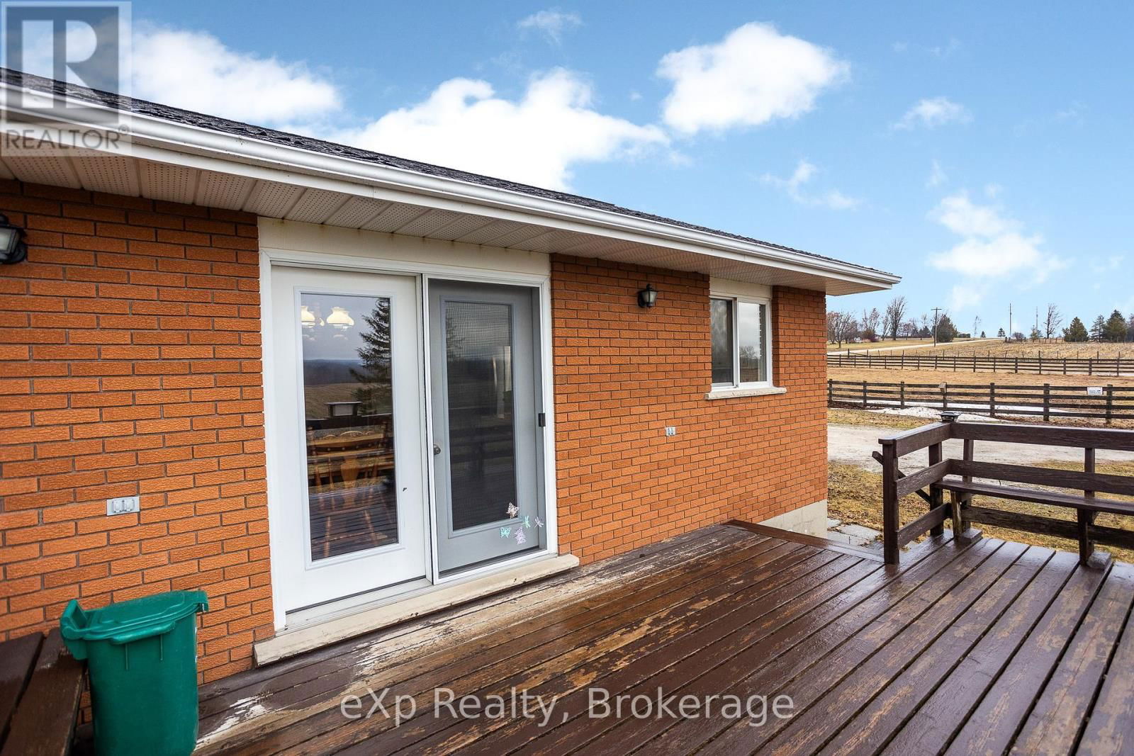 439607 SYDENHAM-LAKESHORE DRIVE Image 27