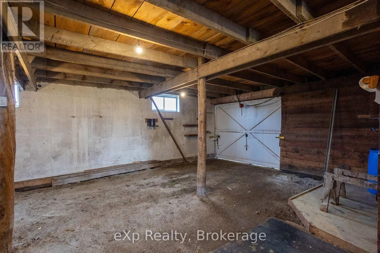 439607 SYDENHAM-LAKESHORE DRIVE Image 33