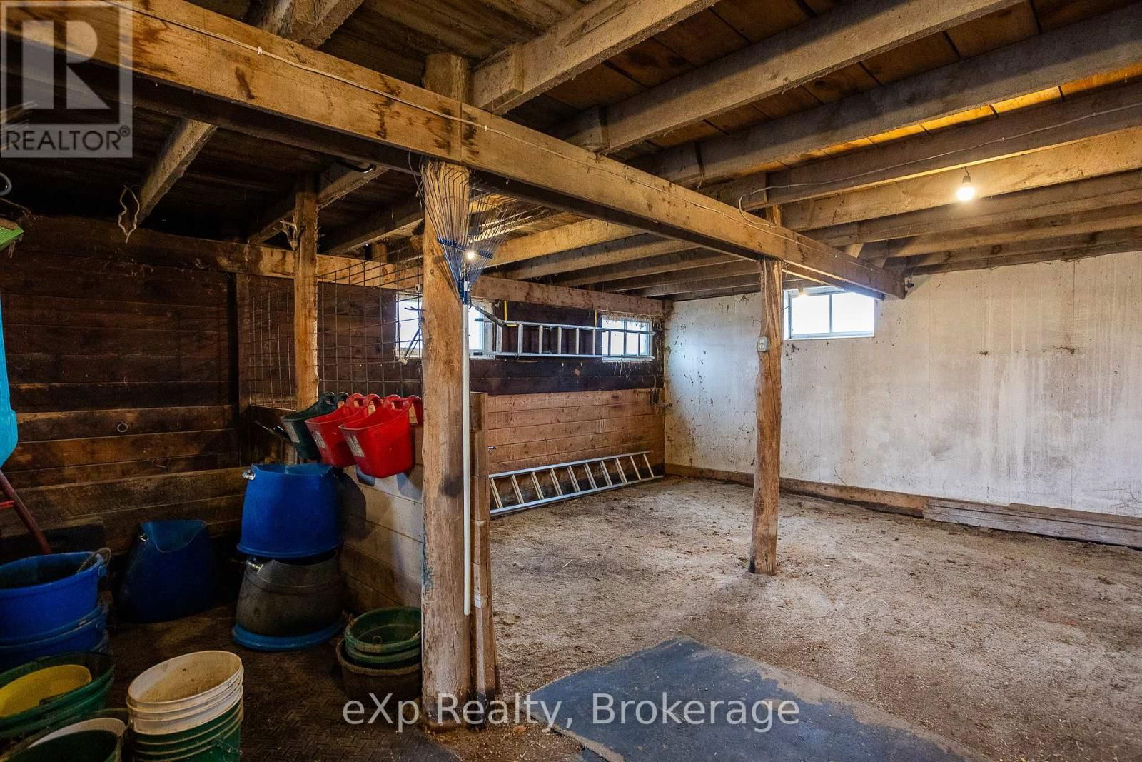 439607 SYDENHAM-LAKESHORE DRIVE Image 34