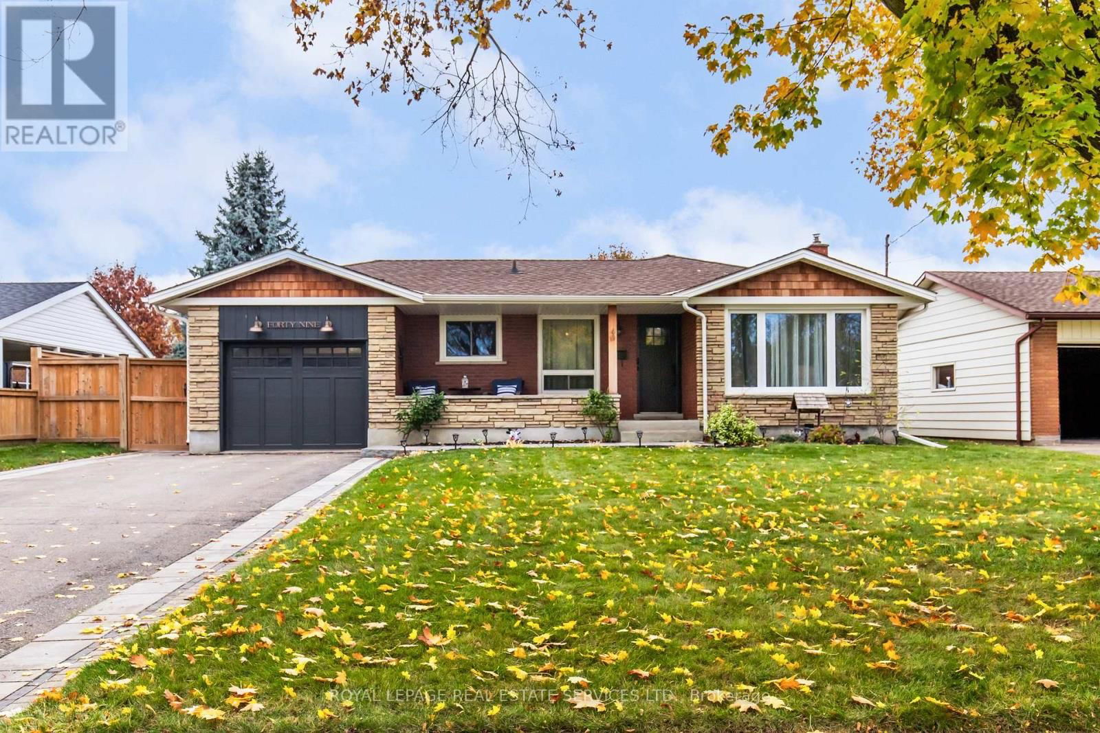 49 ROYAL MANOR DRIVE Image 1