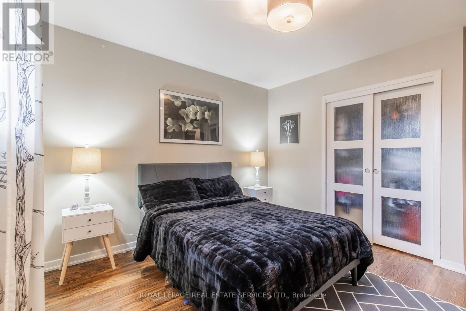 49 ROYAL MANOR DRIVE Image 24