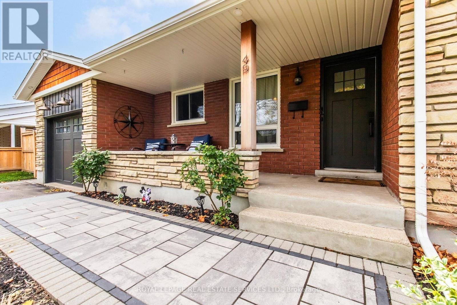 49 ROYAL MANOR DRIVE Image 5