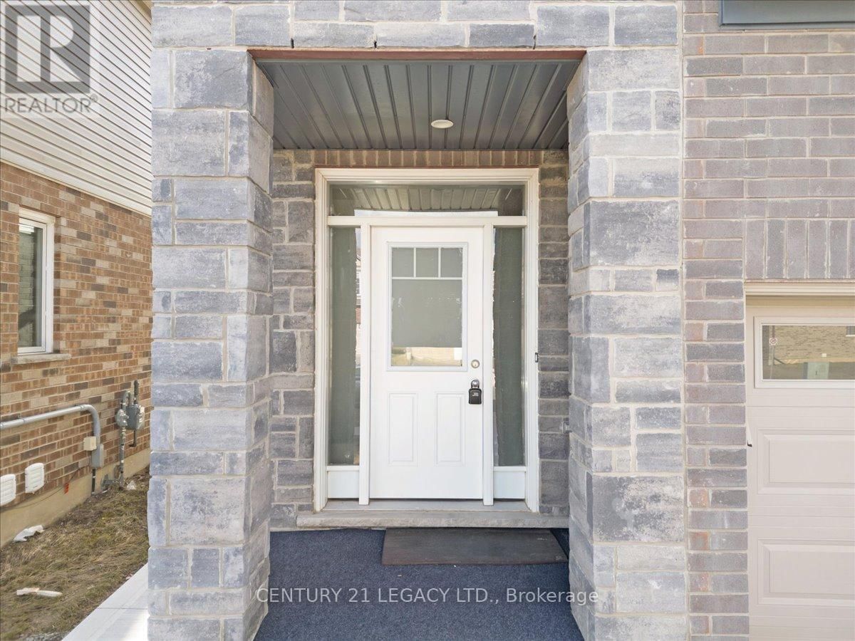 83 BEAUCHAMP DRIVE Image 2