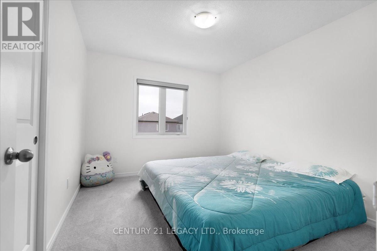 83 BEAUCHAMP DRIVE Image 24