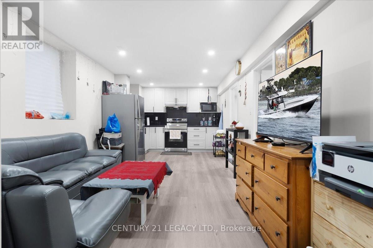 83 BEAUCHAMP DRIVE Image 28