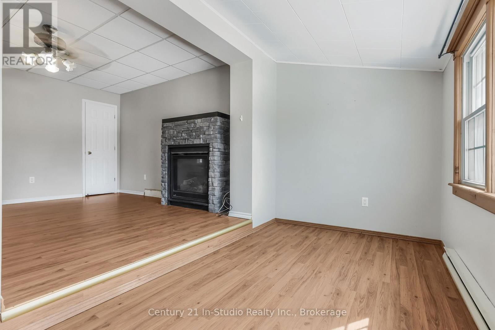 228 PALMERSTON STREET Image 10